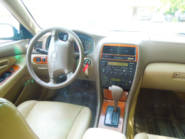 1999 Lexus ES 300 Base