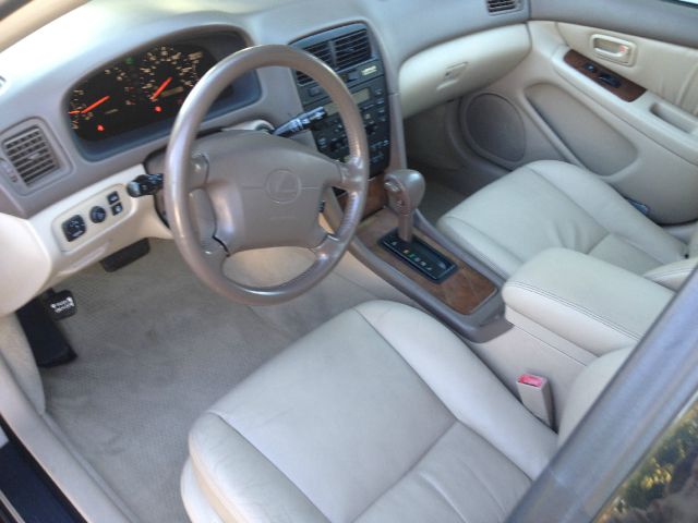 1999 Lexus ES 300 Base