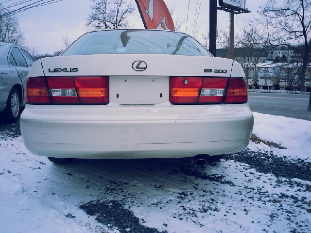 1999 Lexus ES 300 Unknown