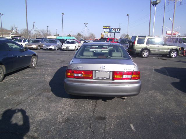 1999 Lexus ES 300 Unknown