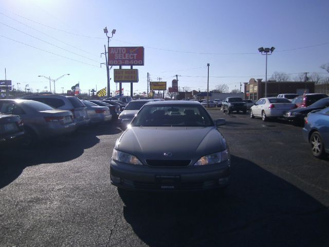 1999 Lexus ES 300 Unknown