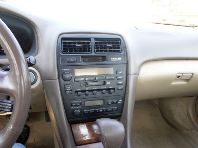 1999 Lexus ES 300 Base