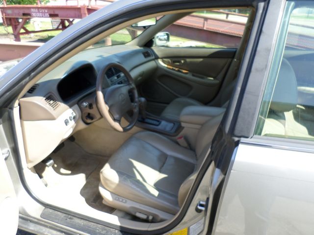 1999 Lexus ES 300 Base
