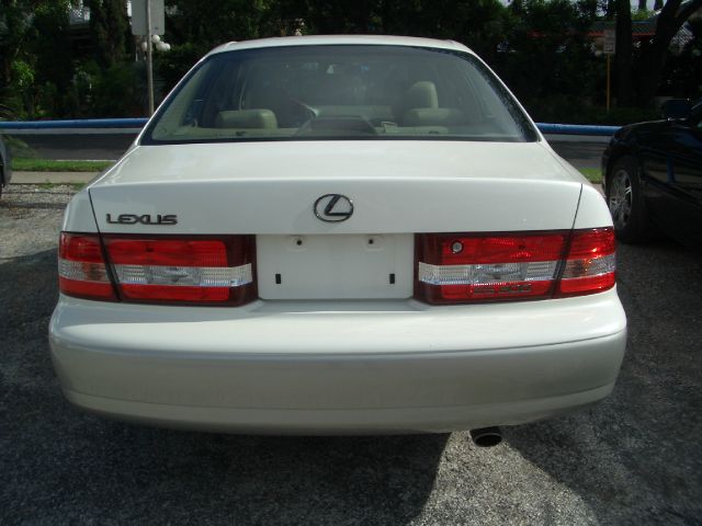 2000 Lexus ES 300 Unknown