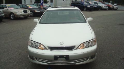 2000 Lexus ES 300 Unknown
