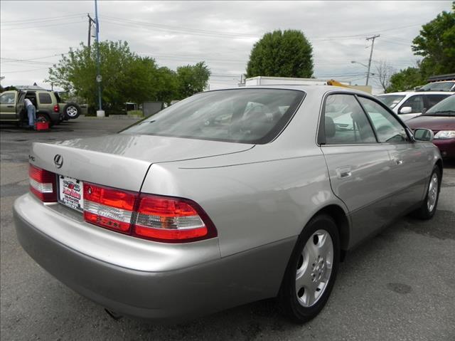 2000 Lexus ES 300 Ralliart