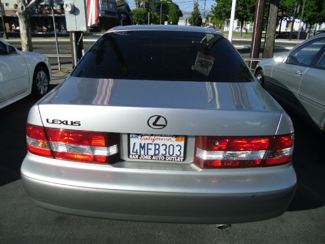 2000 Lexus ES 300 Unknown