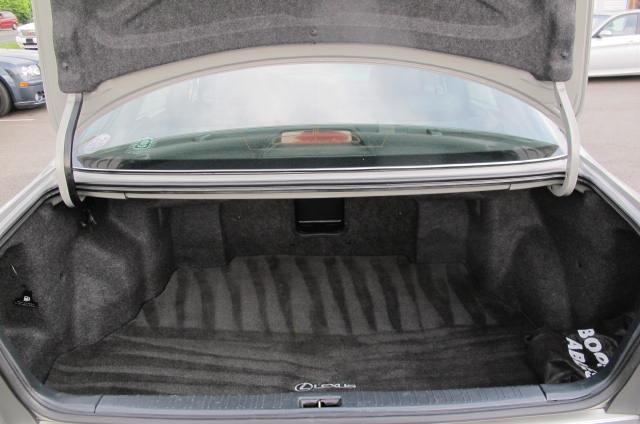 2000 Lexus ES 300 Base