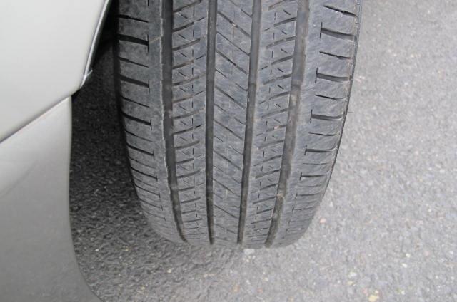 2000 Lexus ES 300 Base