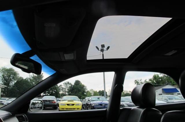 2000 Lexus ES 300 Base