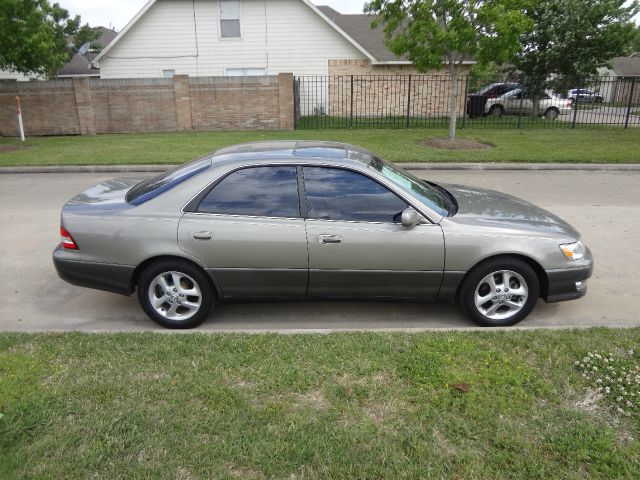 2001 Lexus ES 300 3.5tl W/tech Pkg