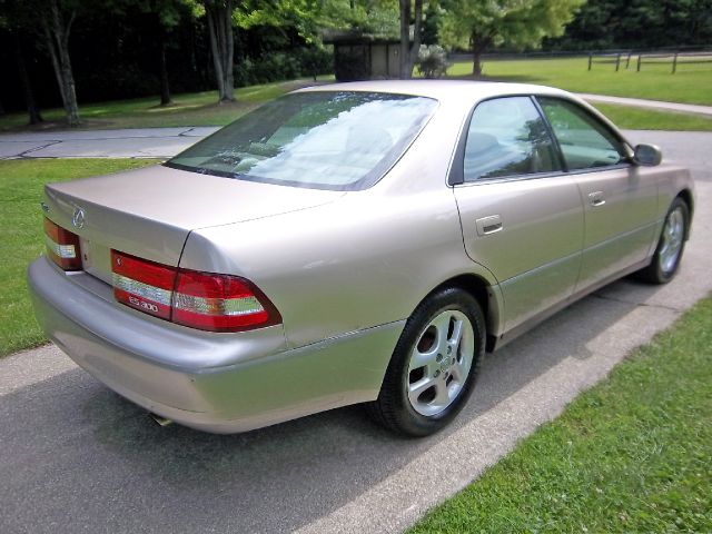 2001 Lexus ES 300 3.5tl W/tech Pkg