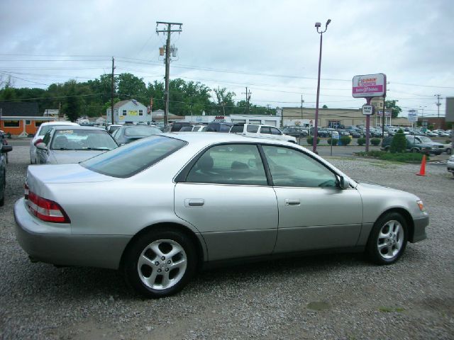 2001 Lexus ES 300 3.5tl W/tech Pkg