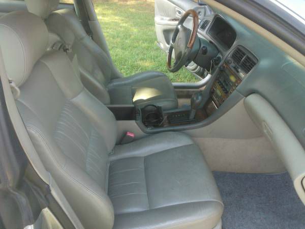 2001 Lexus ES 300 Unknown