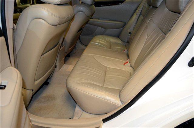 2002 Lexus ES 300 Unknown