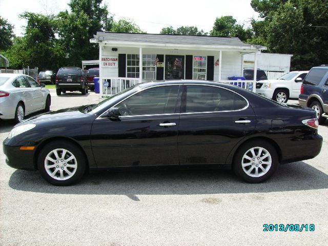 2002 Lexus ES 300 2WD CREW CAB 149 INCH ST Truck