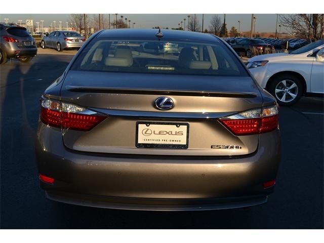 2013 Lexus ES 300h Base