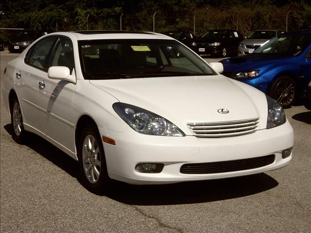 2004 Lexus ES 330 Base