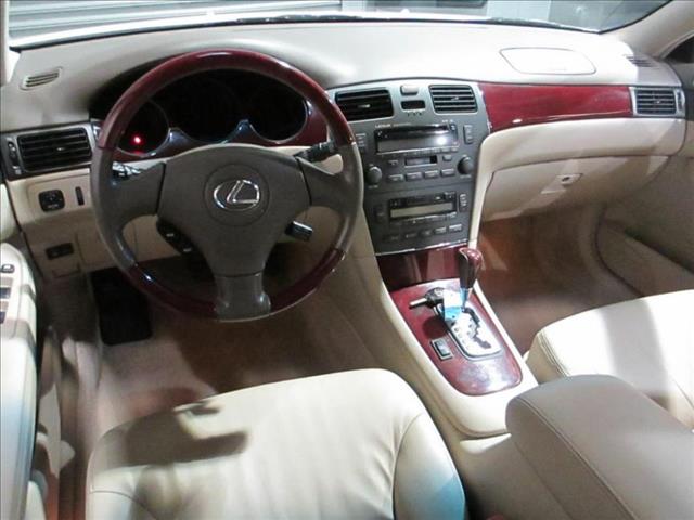 2004 Lexus ES 330 Unknown
