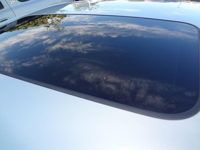 2004 Lexus ES 330 Pickup 2D 6 Ft