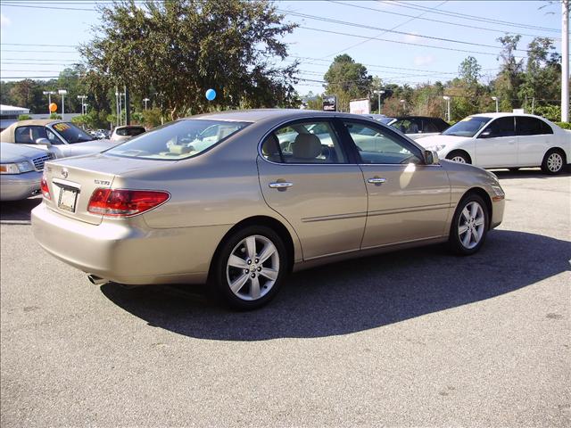 2005 Lexus ES 330 Base