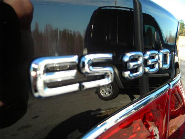 2005 Lexus ES 330 Base