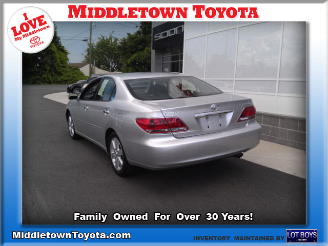 2005 Lexus ES 330 Base