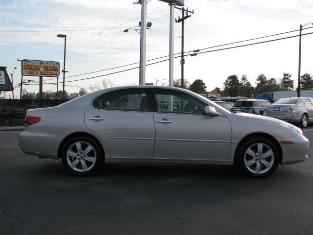 2005 Lexus ES 330 Base