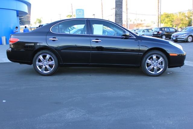 2005 Lexus ES 330 Base