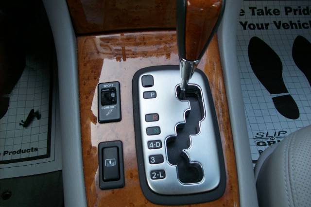 2005 Lexus ES 330 Base