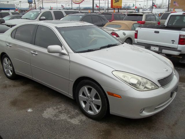2005 Lexus ES 330 SE Sedan