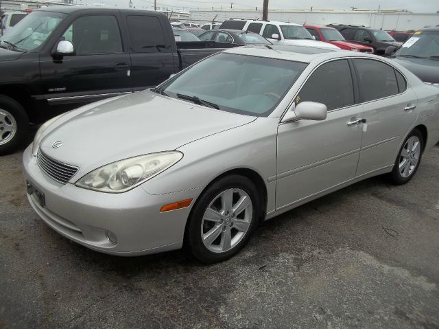 2005 Lexus ES 330 SE Sedan