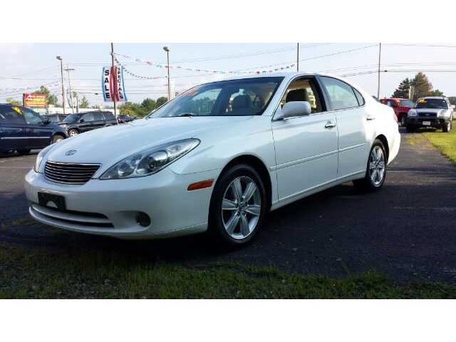 2005 Lexus ES 330 Pickup 2D 6 Ft