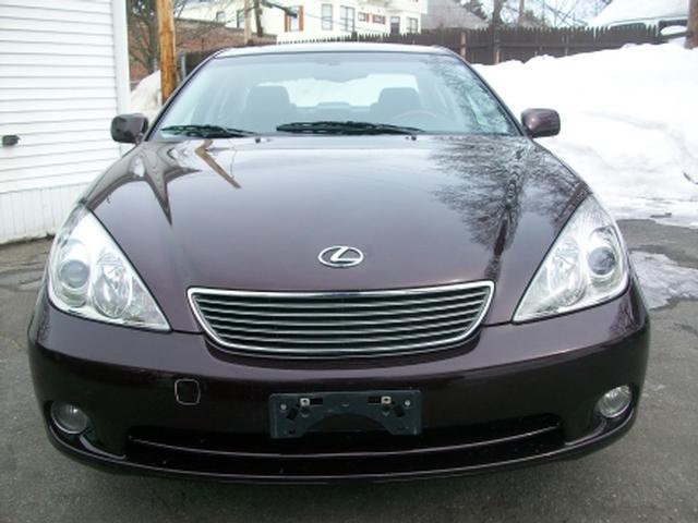 2005 Lexus ES 330 Pickup 2D 6 Ft