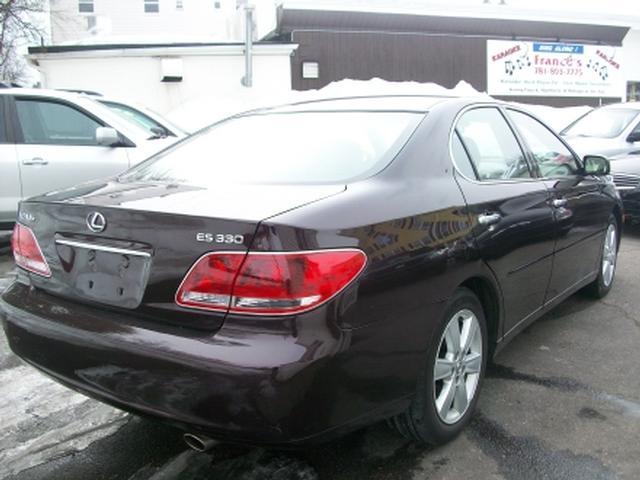 2005 Lexus ES 330 Pickup 2D 6 Ft