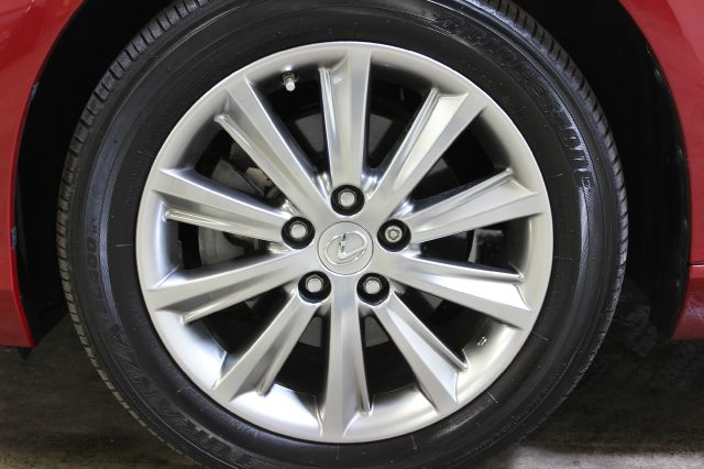 2010 Lexus ES 350 4X4 Crew Cab Super Duty Lariat