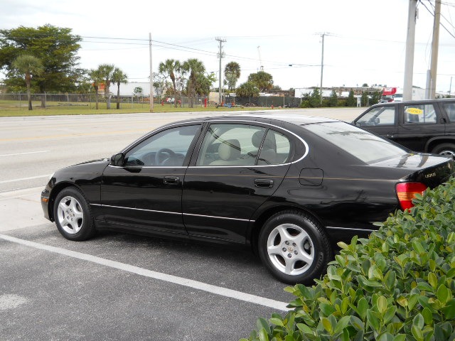 1999 Lexus GS 300 2