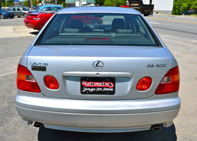 1999 Lexus GS 300 Base Sletruck