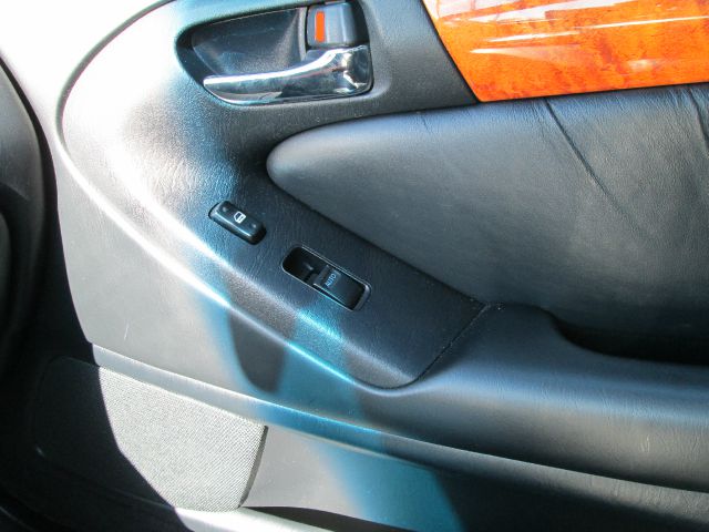 2000 Lexus GS 300 Base Sletruck