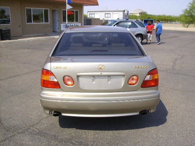 2000 Lexus GS 300 Base Sletruck
