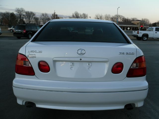 2000 Lexus GS 300 Base Sletruck