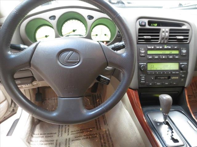 2000 Lexus GS 300 SE Sedan