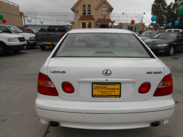 2000 Lexus GS 300 Base Sletruck