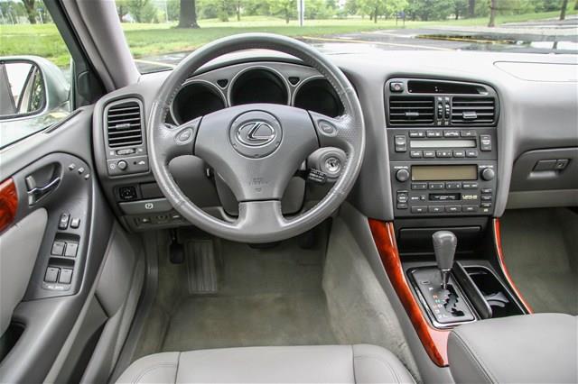 2004 Lexus GS 300 SE Sedan