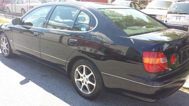 2000 Lexus GS 400 L.T. 4-w.d. 5.3L