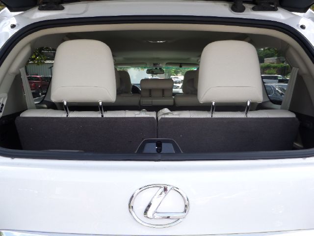 2010 Lexus GX 460 Scion XB