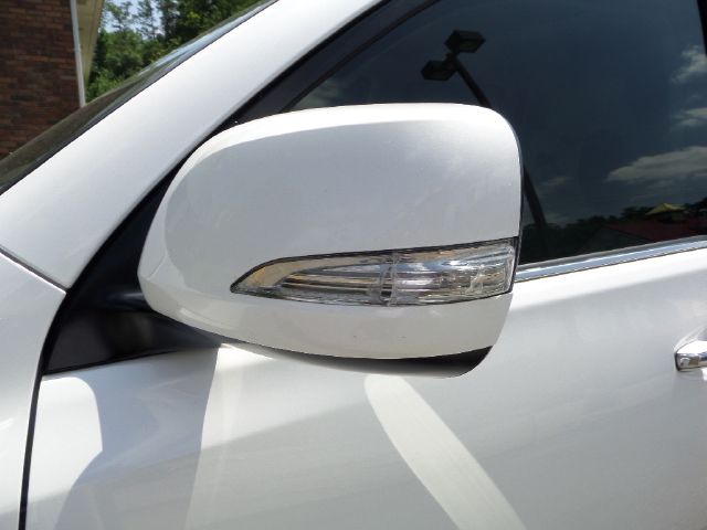 2010 Lexus GX 460 Scion XB