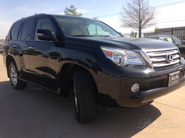 2010 Lexus GX 460 Scion XB