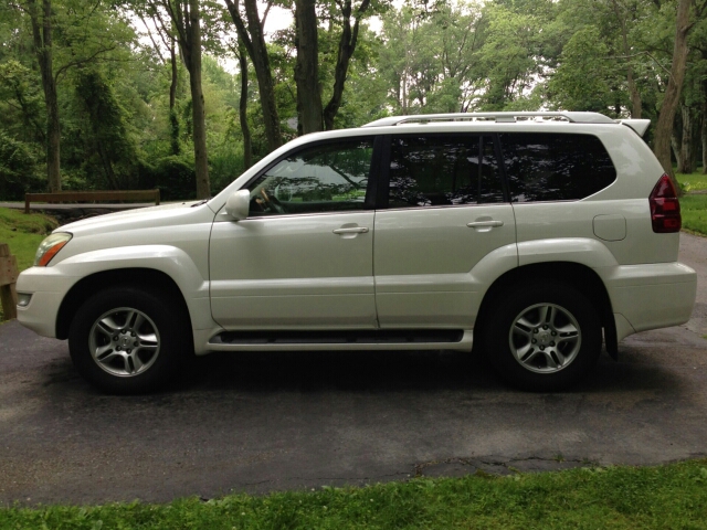 2004 Lexus GX 470 Base