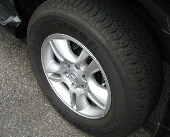 2007 Lexus GX 470 Scion XB